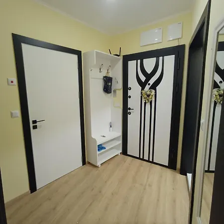 Cozy Sea View & Parking Apartman Várna