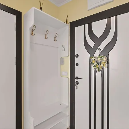 Cozy Sea View & Parking Apartman *