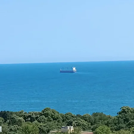 Cozy Sea View & Parking