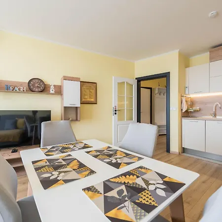 Cozy Sea View & Parking Appartement