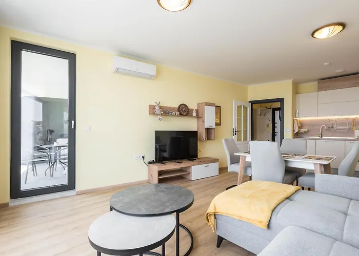 아파트 Cozy Sea View & Parking *